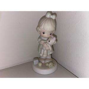 Precious Moments Figurine PM932 "Loving" 1993 6" Enesco Porcelain Figure
